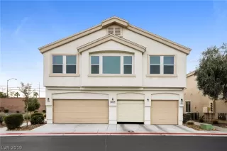 Photo #4: 2160572 Listing