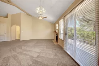 Photo #6: 2160587 Listing 