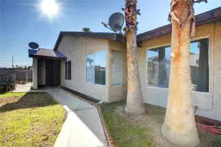 Photo #2: 2160594 Listing