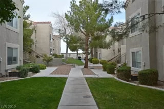 Photo #3: 2160612 Listing