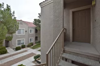 Photo #5: 2160612 Listing