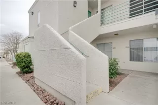 Photo #1: 2160676 Listing