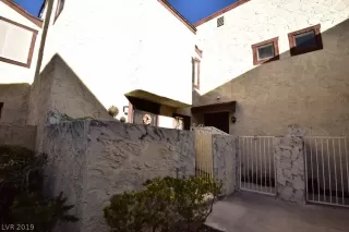 Photo #1: 2160687 Listing