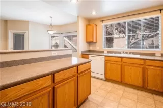 Photo #2: 2160691 Listing 