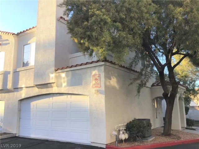 MLS: 2160708 Condo For Sale