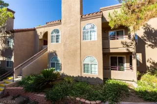 Photo #1: 2160721 Listing