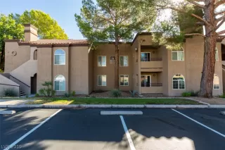 Photo #3: 2160721 Listing
