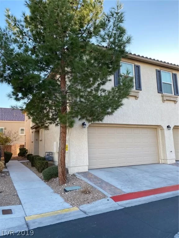 MLS: 2160725 Condo For Sale