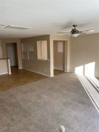 Photo #3: 2160725 Listing 