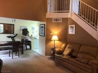 Photo #3: 2160740 Listing