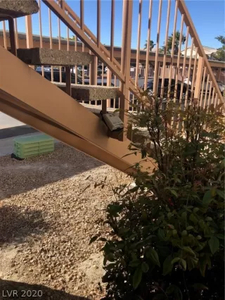 Photo #6: 2160759 Listing 