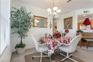 Photo #2: 2160877 Listing 