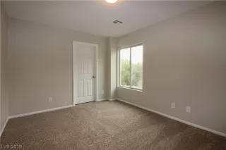 Photo #2: 2160951 Listing