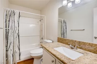 Photo #6: 2161005 Listing