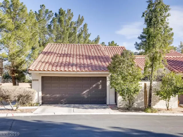 MLS: 2161022 Condo For Sale