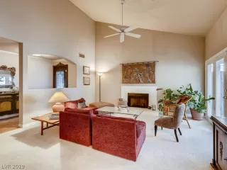 Photo #6: 2161022 Listing 