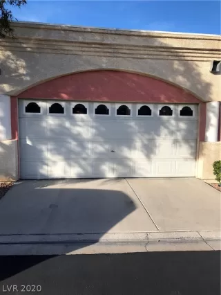 Photo #1: 2161098 Listing 