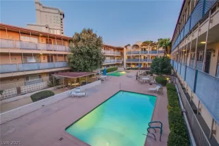 Photo #2: 2161130 Listing 