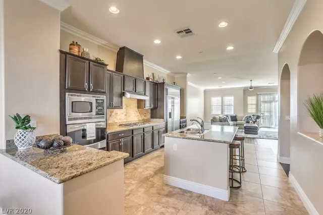 MLS: 2161139 Condo For Sale