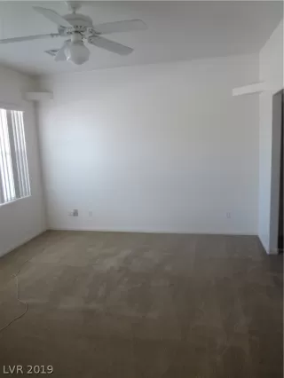 Photo #4: 2161162 Listing 