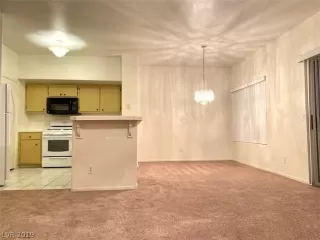 Photo #3: 2161216 Listing 