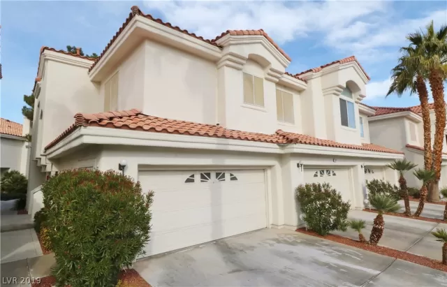 MLS: 2161355 Condo For Sale