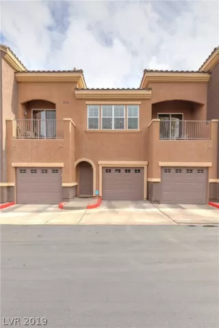 Photo #1: 2161363 Listing