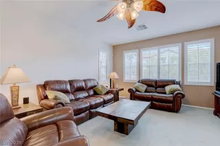 Photo #3: 2161363 Listing