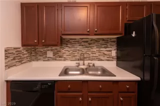 Photo #3: 2161379 Listing