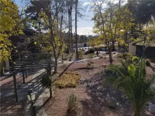 Photo #1: 2161382 Listing