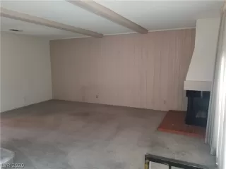 Photo #3: 2161382 Listing