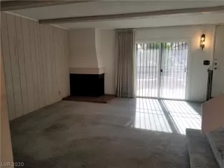 Photo #4: 2161382 Listing