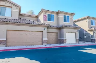 Photo #3: 2161441 Listing