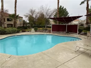 Photo #2: 2161486 Listing 