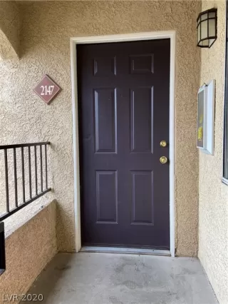 Photo #6: 2161486 Listing 