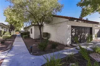 Photo #1: 2161506 Listing 