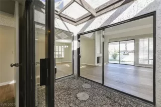 Photo #3: 2161506 Listing 