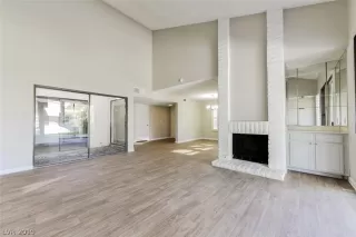Photo #6: 2161506 Listing 