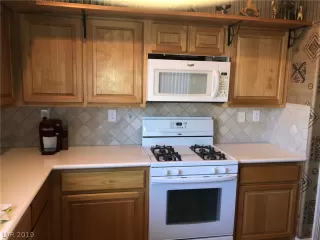 Photo #3: 2161519 Listing