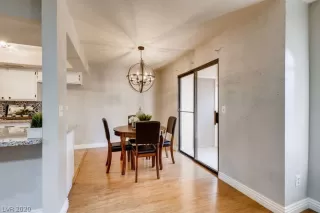 Photo #3: 2161592 Listing 