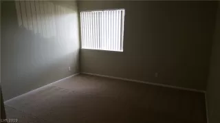 Photo #5: 2161612 Listing 