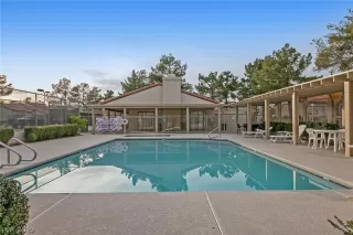 Photo #1: 2161636 Listing