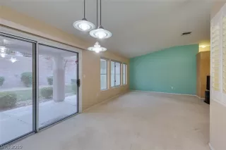 Photo #4: 2161657 Listing 