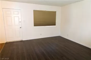 Photo #5: 2161727 Listing