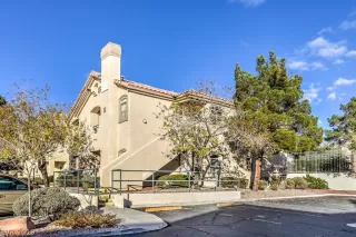 Photo #1: 2161739 Listing