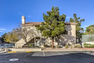 Photo #2: 2161739 Listing