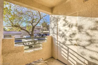 Photo #6: 2161739 Listing