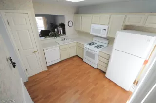 Photo #2: 2161770 Listing 