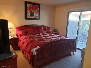 Photo #6: 2161802 Listing 