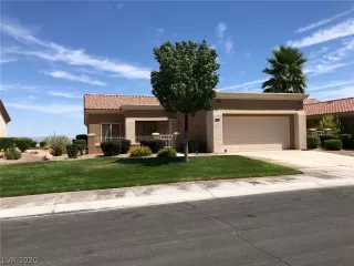 Photo #1: 2161834 Listing